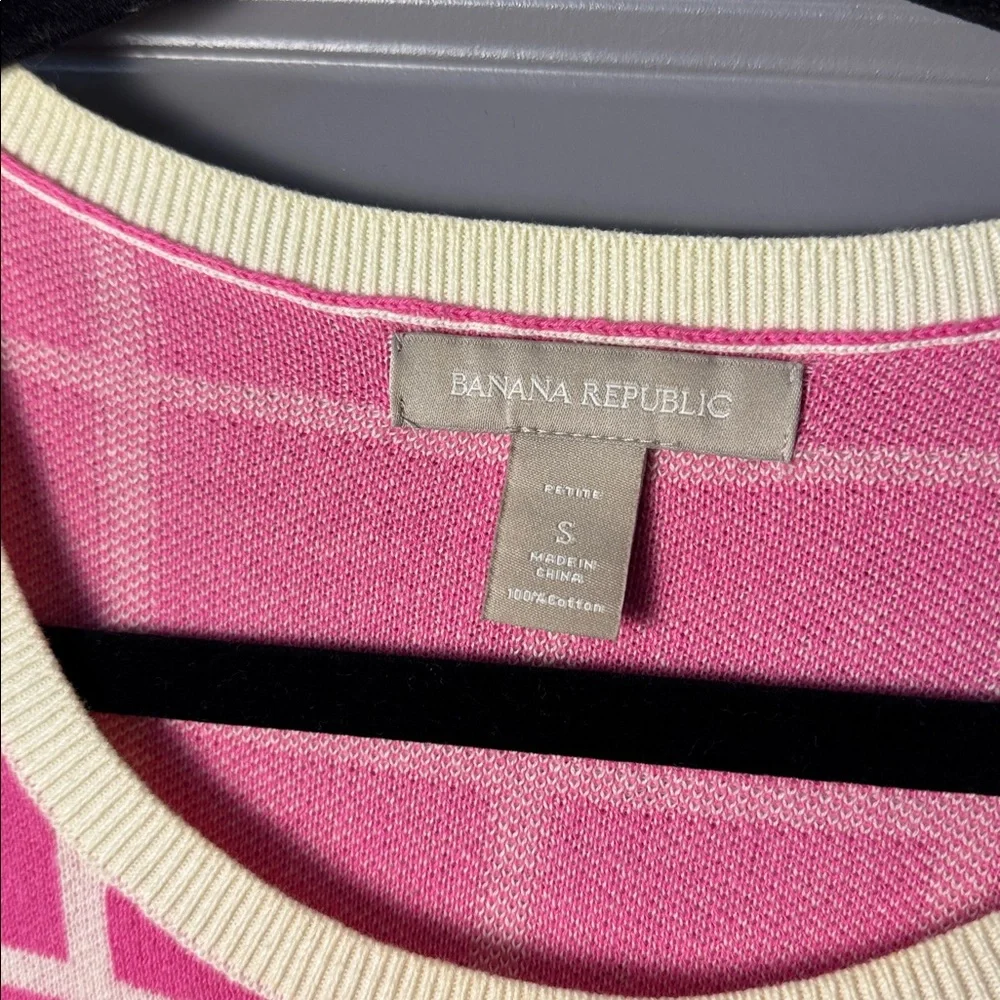 Banana Republic Pink Windowpane Peplum Sweater | Size Small - Picture 2 of 7